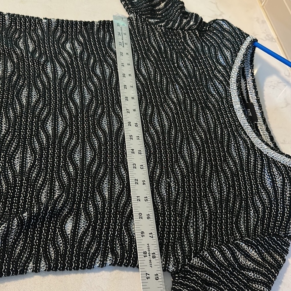Fate Black and Silver Metallic sweater size small - Picture 7 of 9